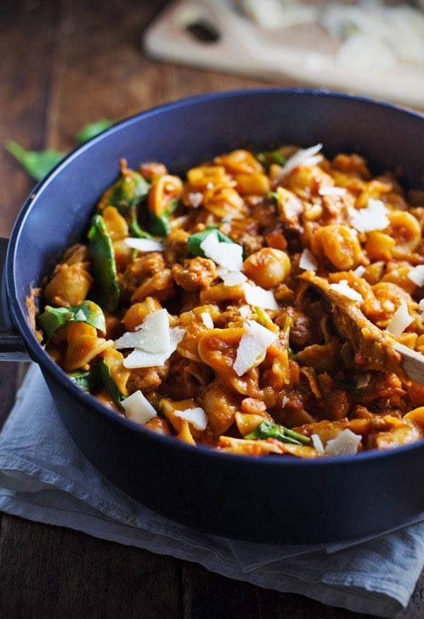 San Marzano Pasta e Fagioli in a blue dish.