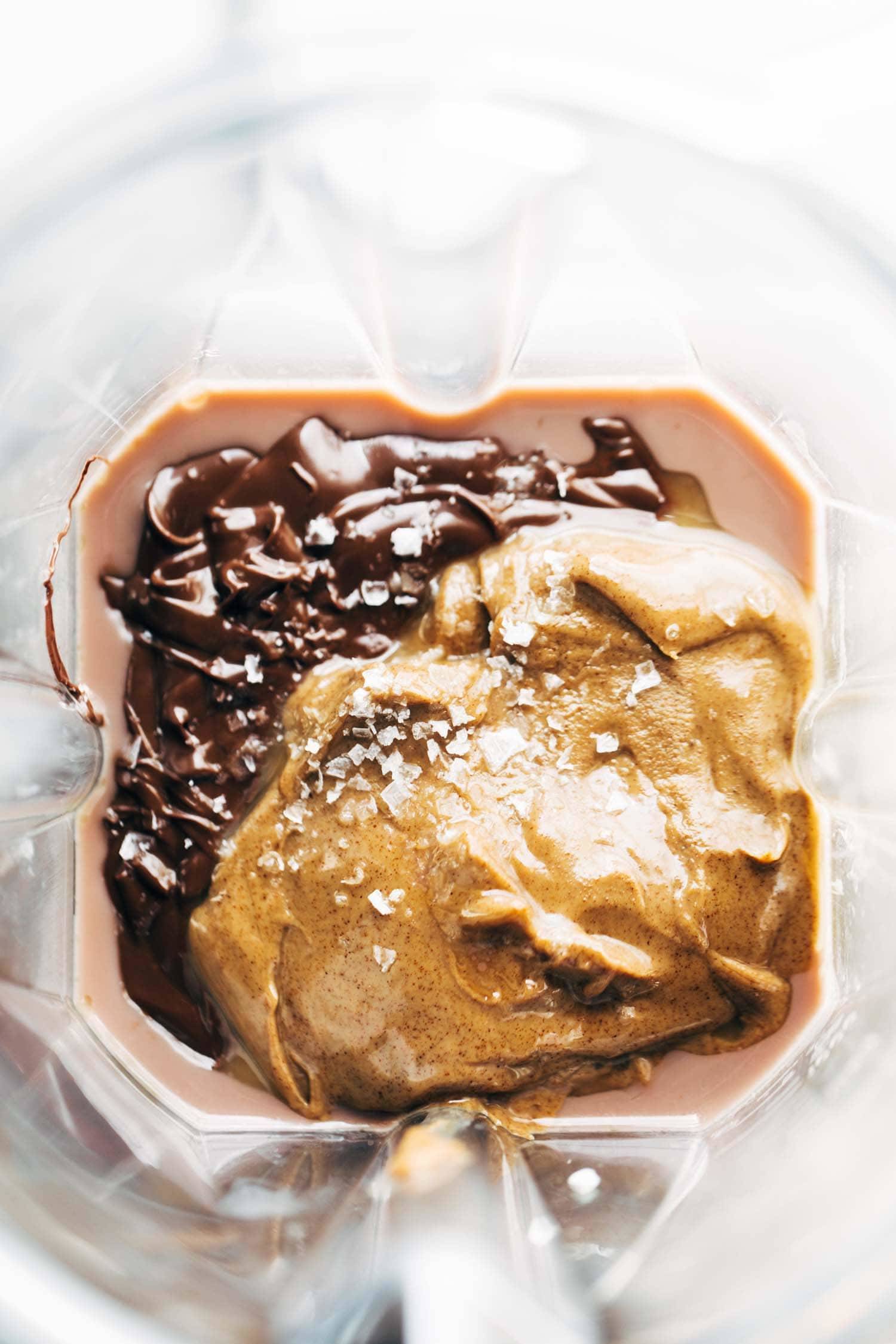 This no-bake vegan chocolate pie only requires five ingredients! Kinda like a French Silk Pie, but better for you. Vegan / Dairy Free / Gluten Free | pinchofyum.com